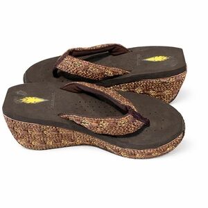 Volatile Brown Wedge Flip Flops Size 7 Comfort Sandals Boho Casual